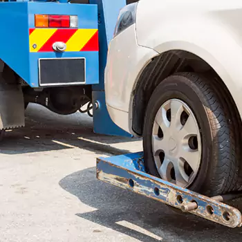 Wrecker Wheel Lift in Daltons, GA